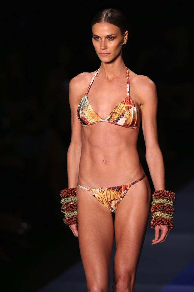 Modelos de biquini, Izabel Goulart, Renata Kuerten, SPFW Modelos de biquini, Izabel Goulart, Renata Kuerten, SPFW